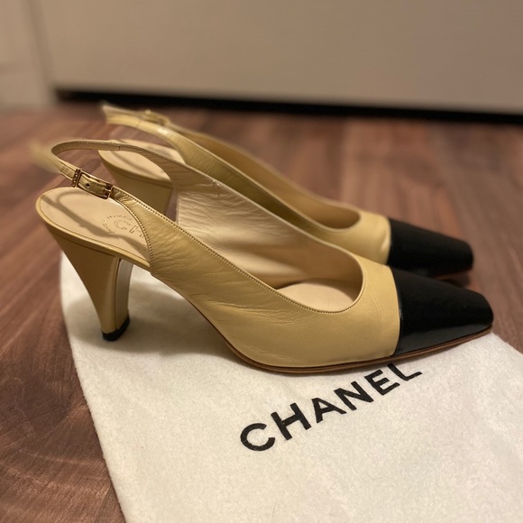 Vintage Chanel Slingback Heel - Picture 2 of 4